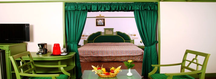 810/Fort Gate Hotel - Guruvayoor 07.jpg